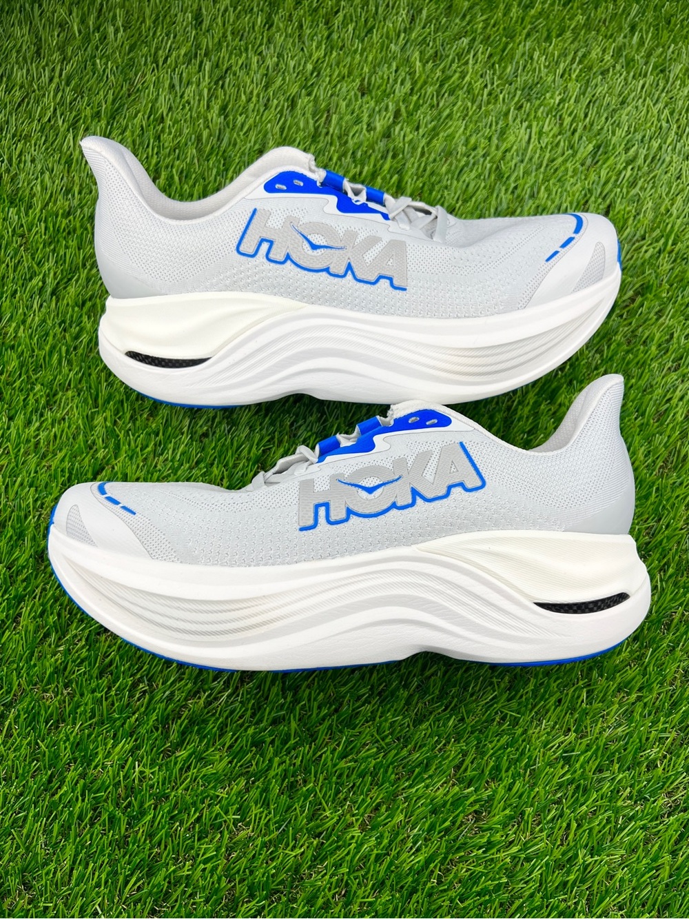 Hoka One One Skyward X Men’s Walking Marathon Carbon Plated Running Shoes - 9.5